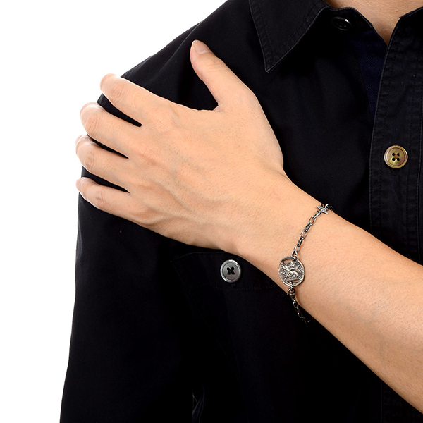 シルバーブレスレット