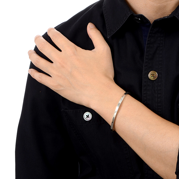 シルバーバングル