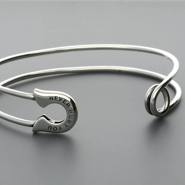 シルバーブレスレット