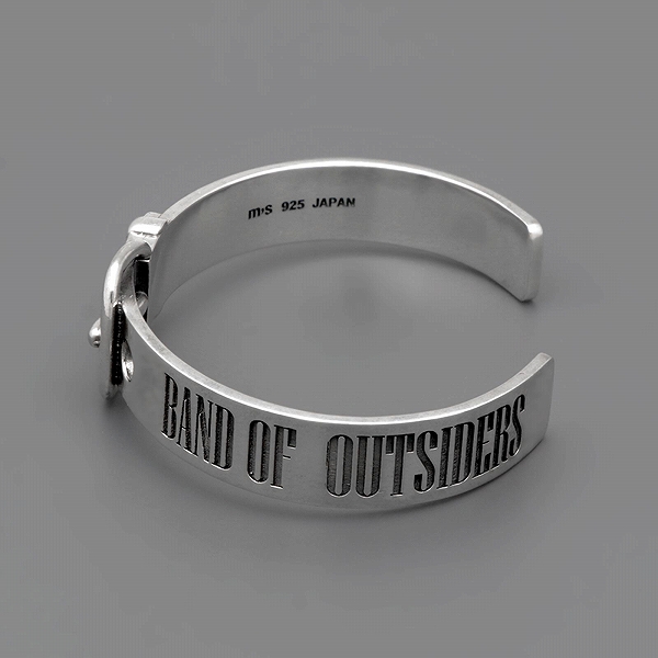 シルバーバングル