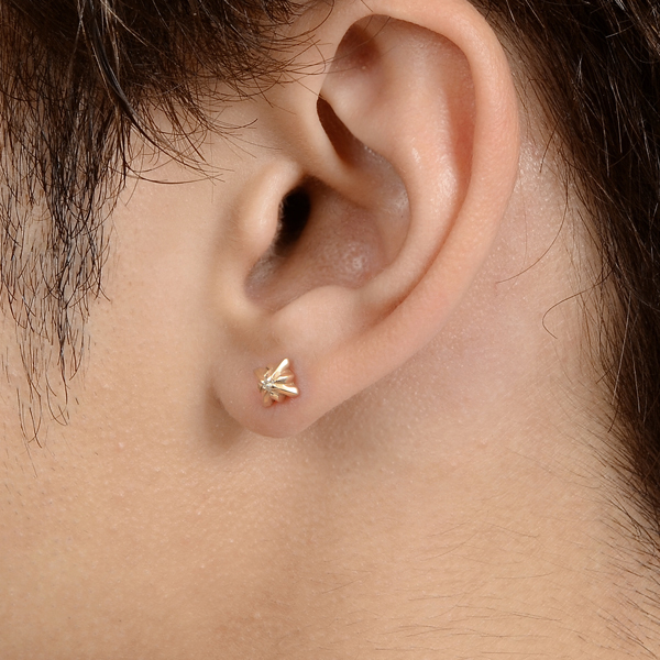 イエローゴールドピアス(片耳用)