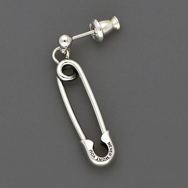 シルバースタッドピアス(片耳用)