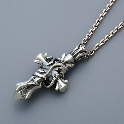 シルバーネックレス