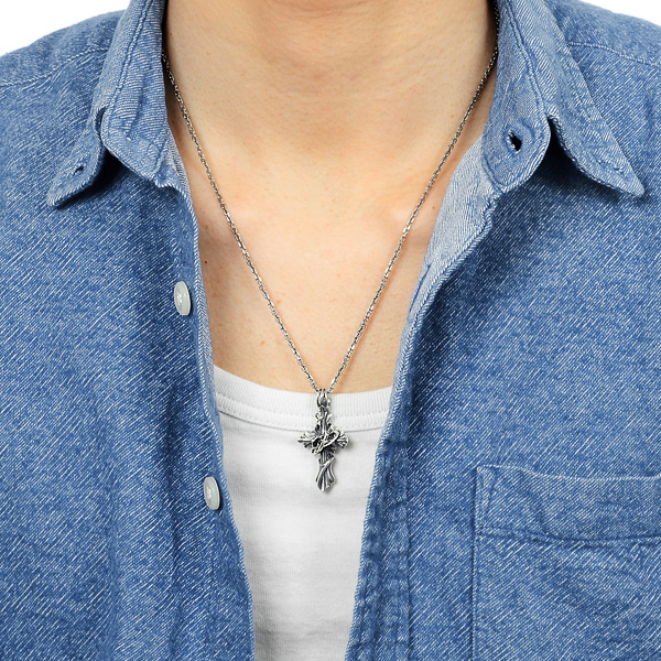 シルバーネックレス