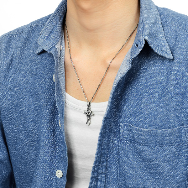 シルバーネックレス