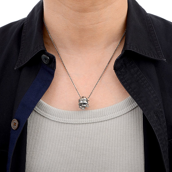 シルバーネックレス