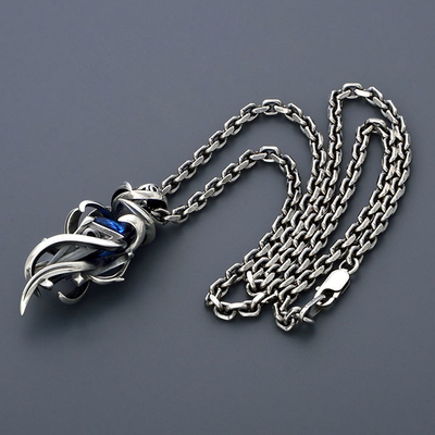 シルバーネックレス