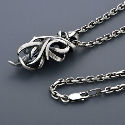 シルバーネックレス