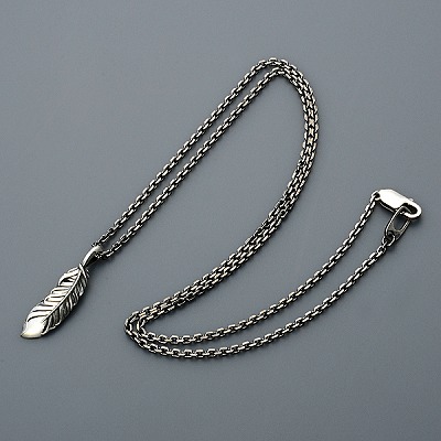 シルバーネックレス