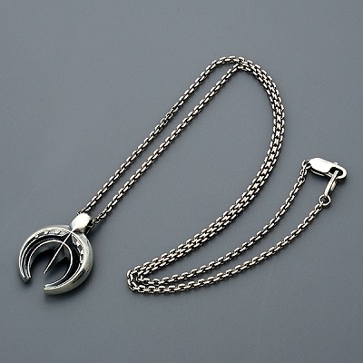 シルバーネックレス