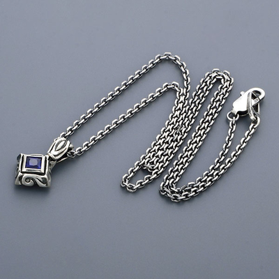 シルバーネックレス