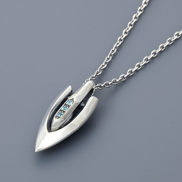 シルバーネックレス