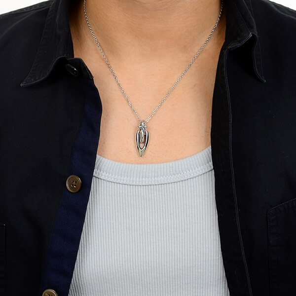 シルバーネックレス