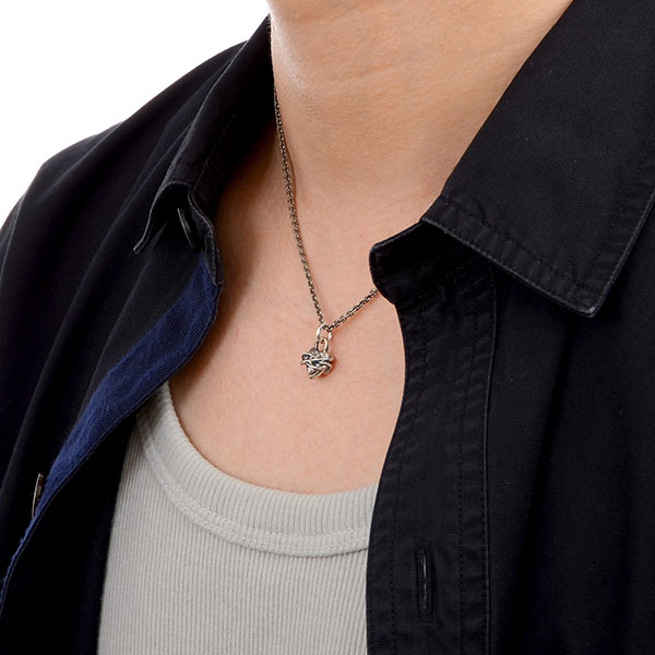 シルバーネックレス