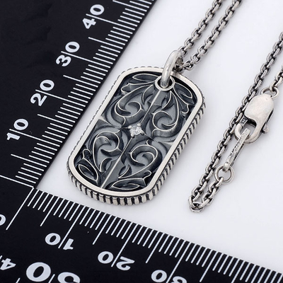 シルバーネックレス