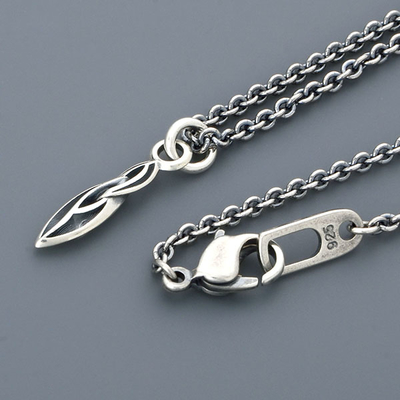 シルバーネックレス