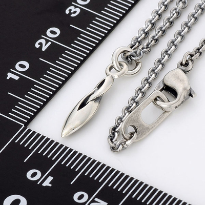 シルバーネックレス