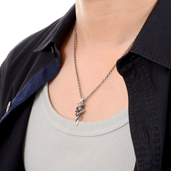 シルバーネックレス