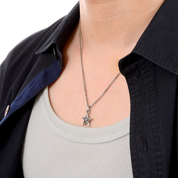 シルバーネックレス