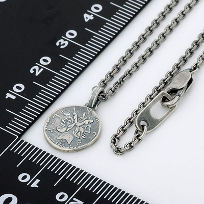 シルバーネックレス