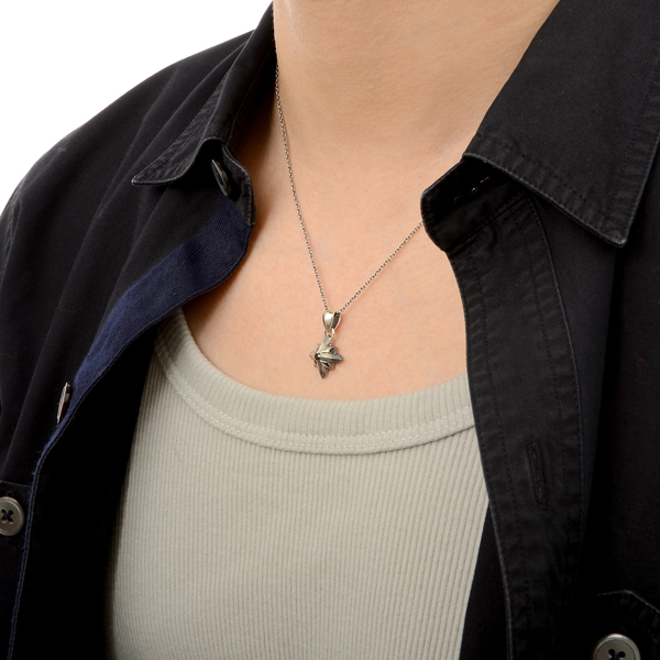 シルバーネックレス