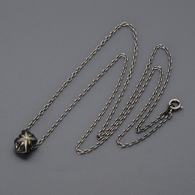 シルバーネックレス