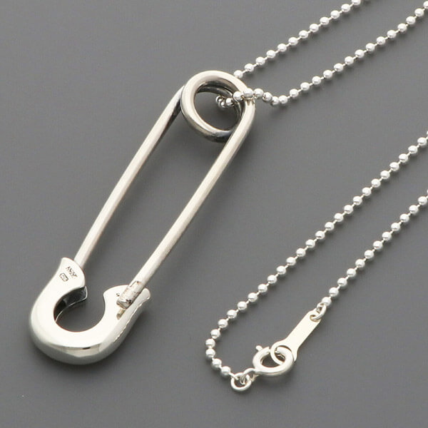 シルバーネックレス