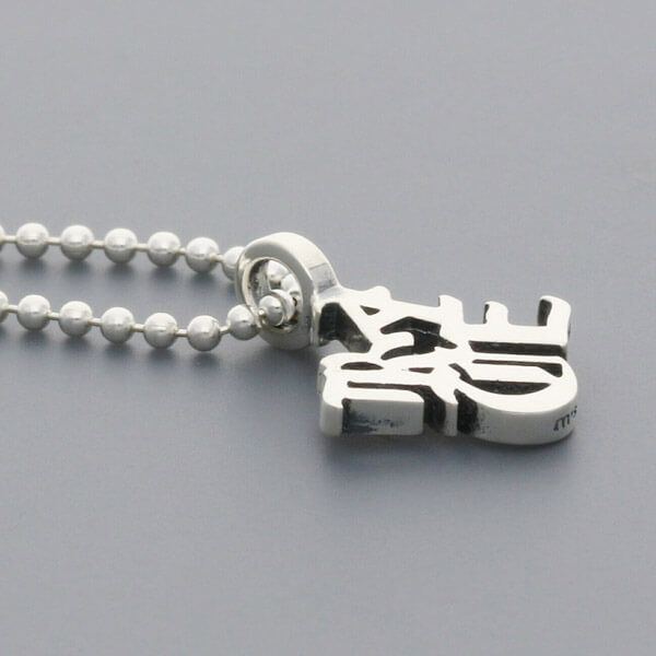 シルバーネックレス