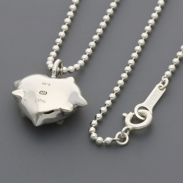 シルバーネックレス