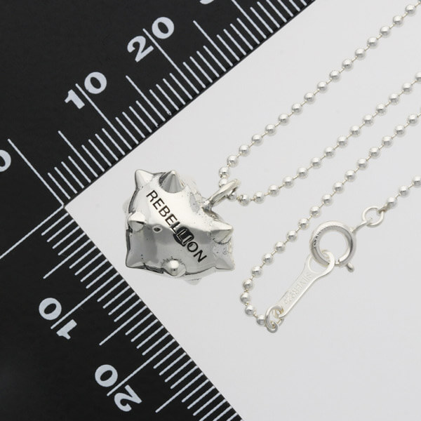 シルバーネックレス