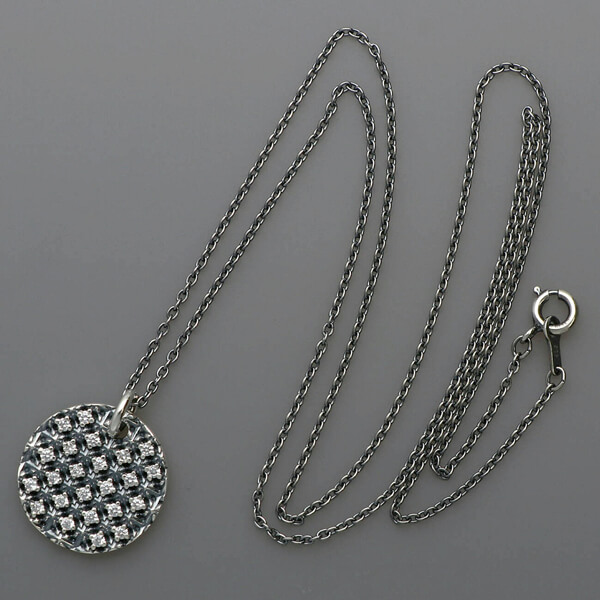 シルバーネックレス