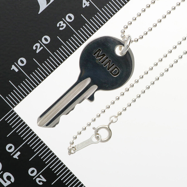 シルバーネックレス