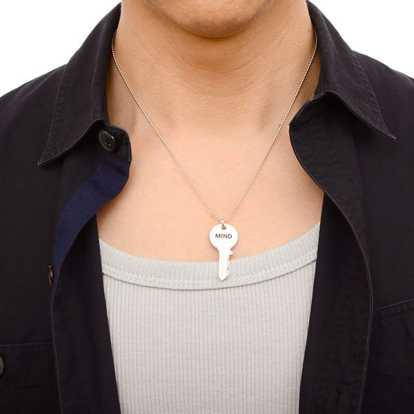 シルバーネックレス