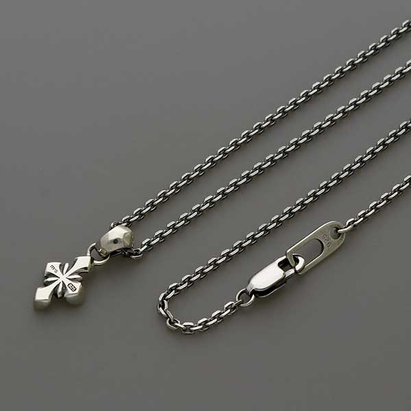 シルバーネックレス