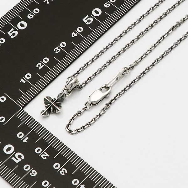 シルバーネックレス