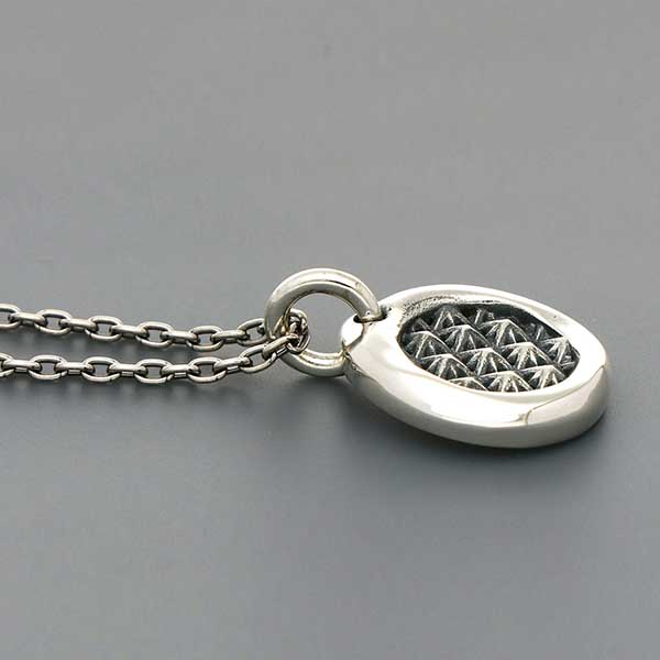 シルバーネックレス