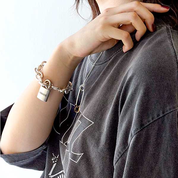 シルバーペンダント