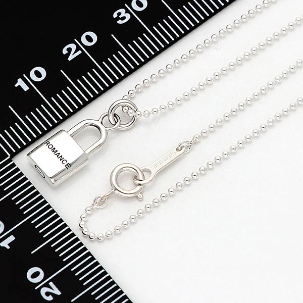 シルバーネックレス