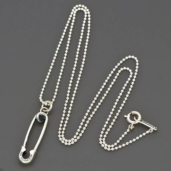 シルバーネックレス