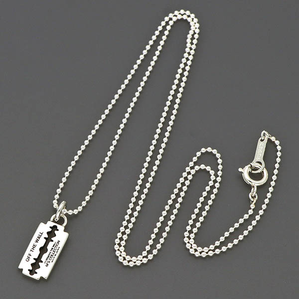 シルバーネックレス