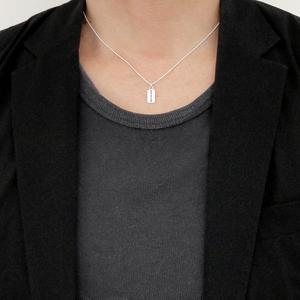 シルバーネックレス