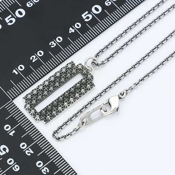 シルバーネックレス