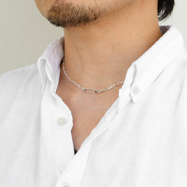 シルバーネックレス