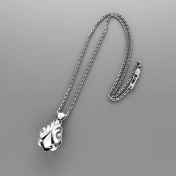 シルバーネックレス