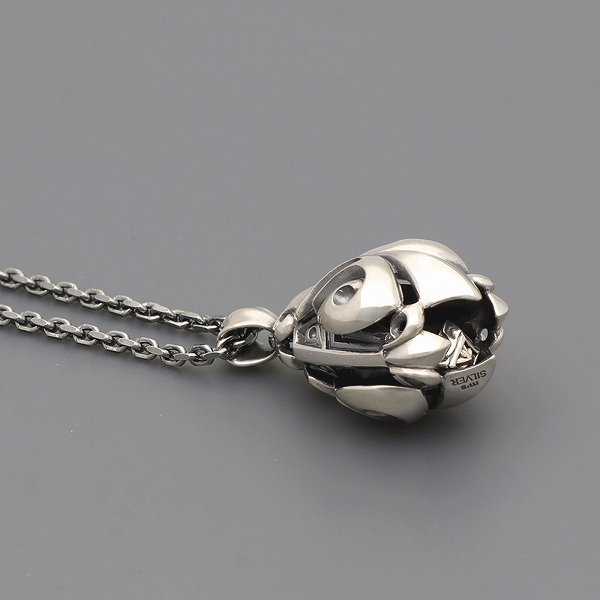 シルバーネックレス