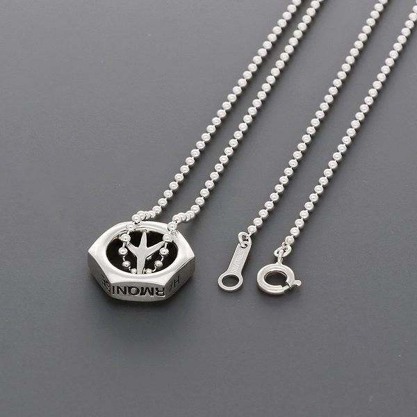 シルバーネックレス