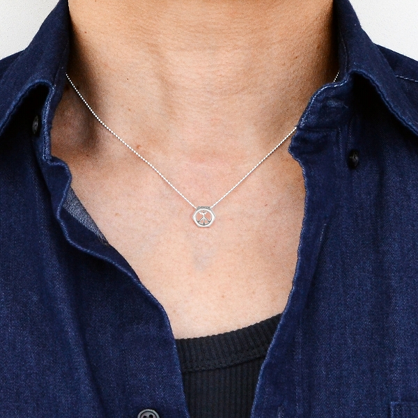 シルバーネックレス