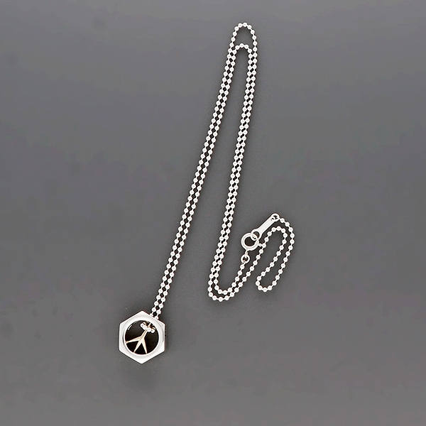 シルバーネックレス