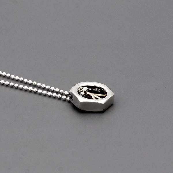 シルバーネックレス