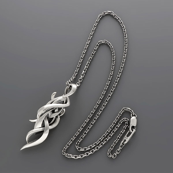 シルバーネックレス